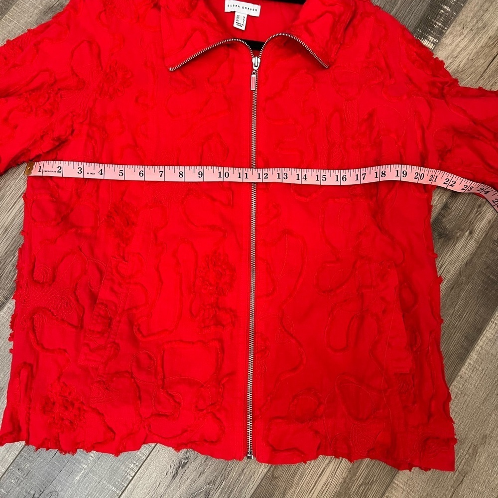 Beautiful Susan Graver 3/4 sleeve zip up red embroidered Jacket M EUC - Picture 10 of 11